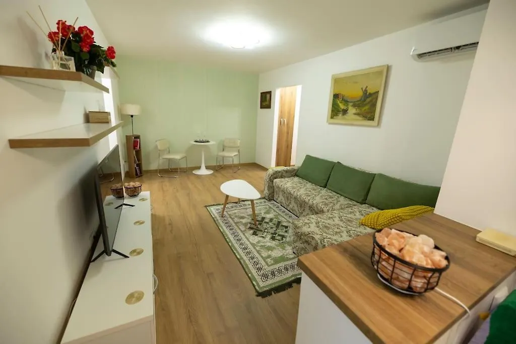 Robert'S Apartment Bucharest